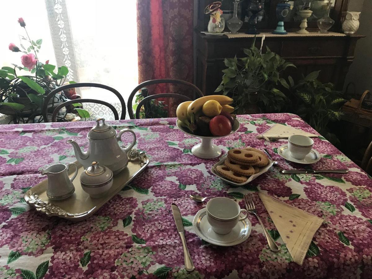 Lo Scoglio Acomodação com café da manhã Polignano a Mare Exterior foto