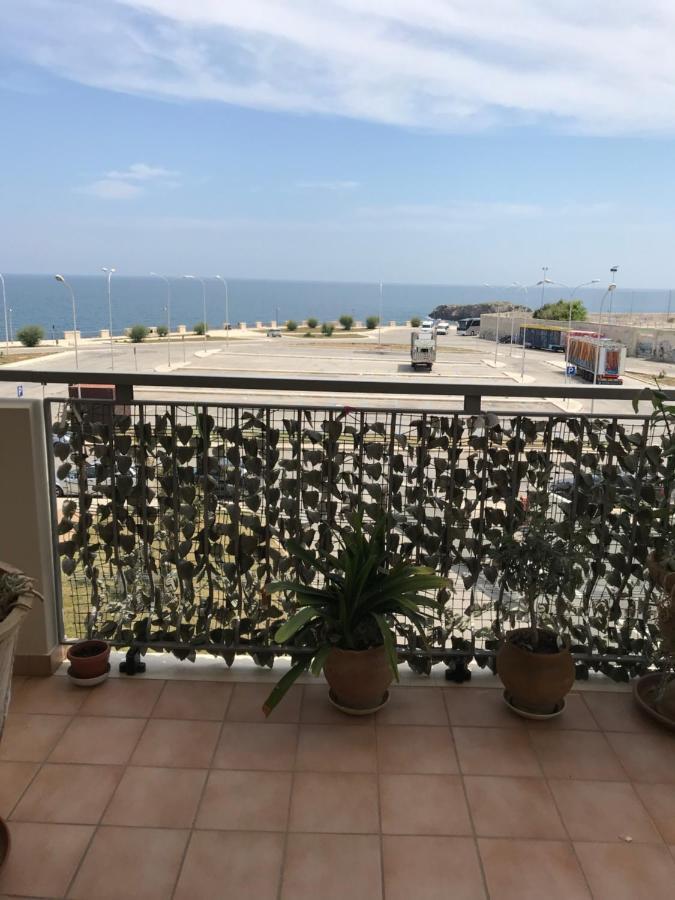 Lo Scoglio Acomodação com café da manhã Polignano a Mare Exterior foto
